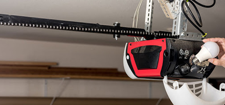 automatic garage door opener repair in Boca Raton